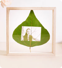 Load image into Gallery viewer, AtomStack Atelier AI Diode Laser Engraver with Built-in Camera